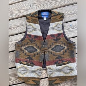 Men’s M Pendleton vest